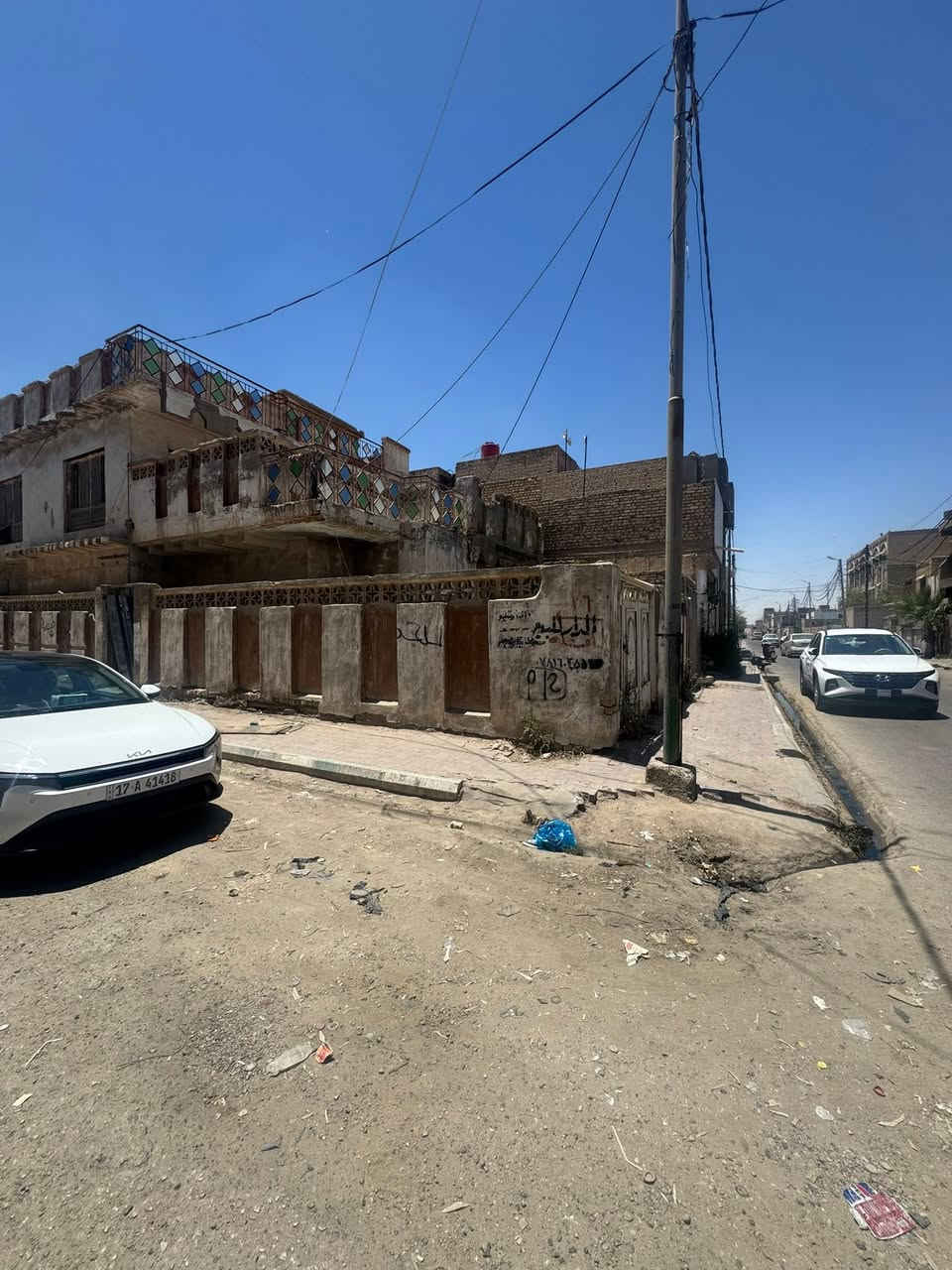 بيت للبيع – فرصة استثمارية مميزة

📍 الموقع: منطقة القشلة، قرب مدارس الوقف الشيعي.
✅ بيت ركن بمساحة 200 م².
✅ موقع تجاري مميز.
✅ مناسب لبناء عمارة أو مشروع استثماري.
💰 بسعر مناسب.

📞 للاستفسار والمعاينة:
***********
