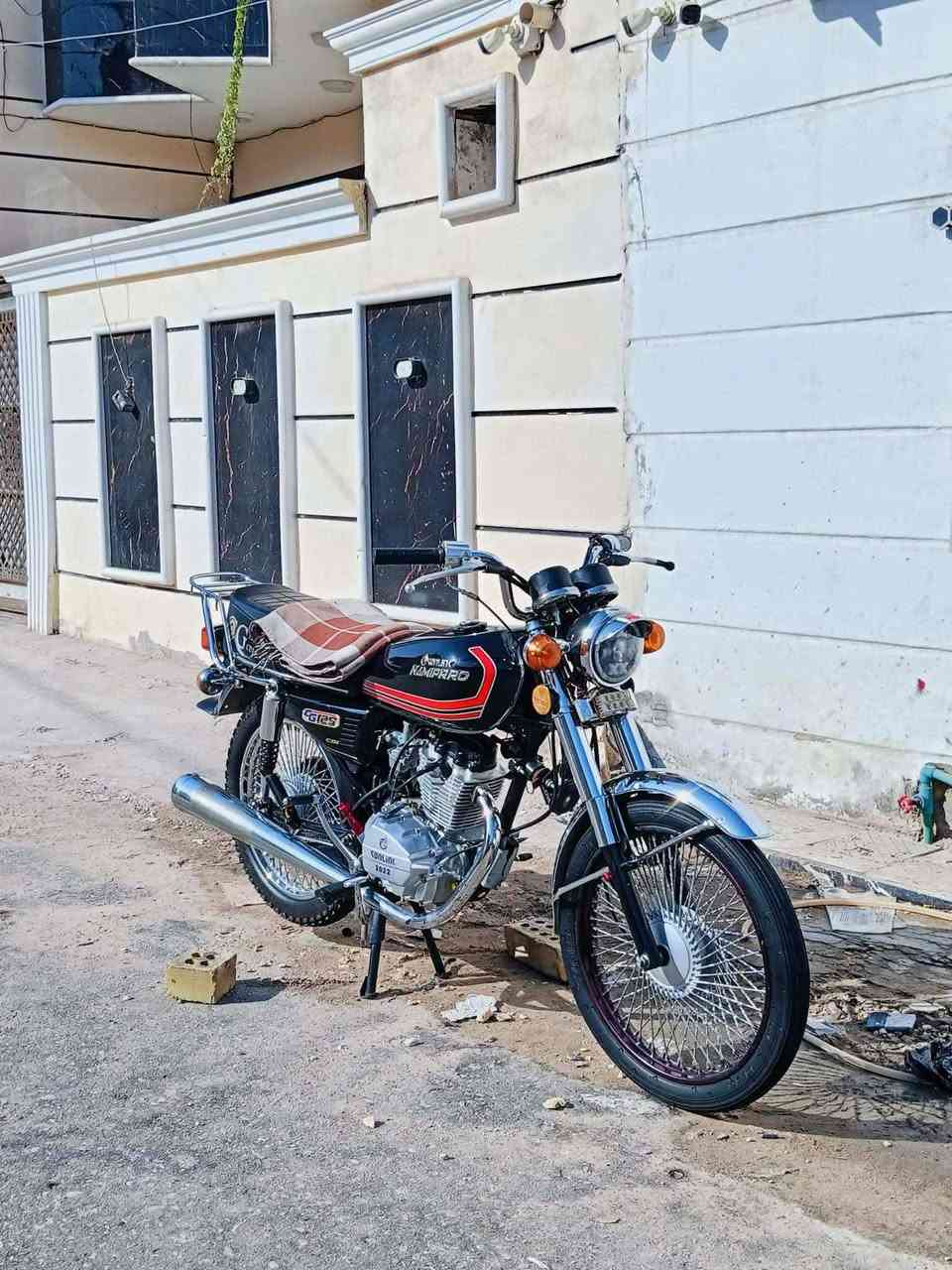 السلام عليكم نامه برو غطاس اوراق اصولي بوجهك للتقريم موديل 22 طالعه بل23  مكينه مكفوله دراجه تخبل شوفت عينك بابل سده الهنديه رقم *********** سعر 925 وبيها مجال
