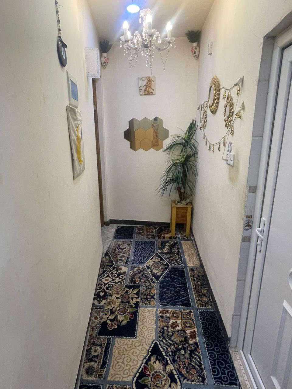 سلام عليكم للبيع ديوان المخابرات البيت ركن واجه ٧ونزال ٧وعشر سنتيمات السعر ١٥٥وبي مجال للشراي للاستفسار واتس ***********
