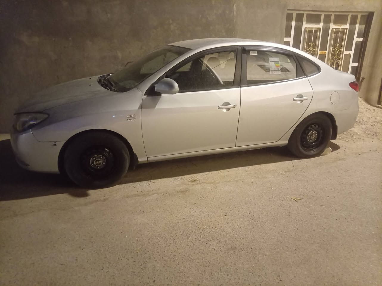 سلام عليكم سياره أدوات كصه جنطه فول النتره والعنوان بصره ***********
