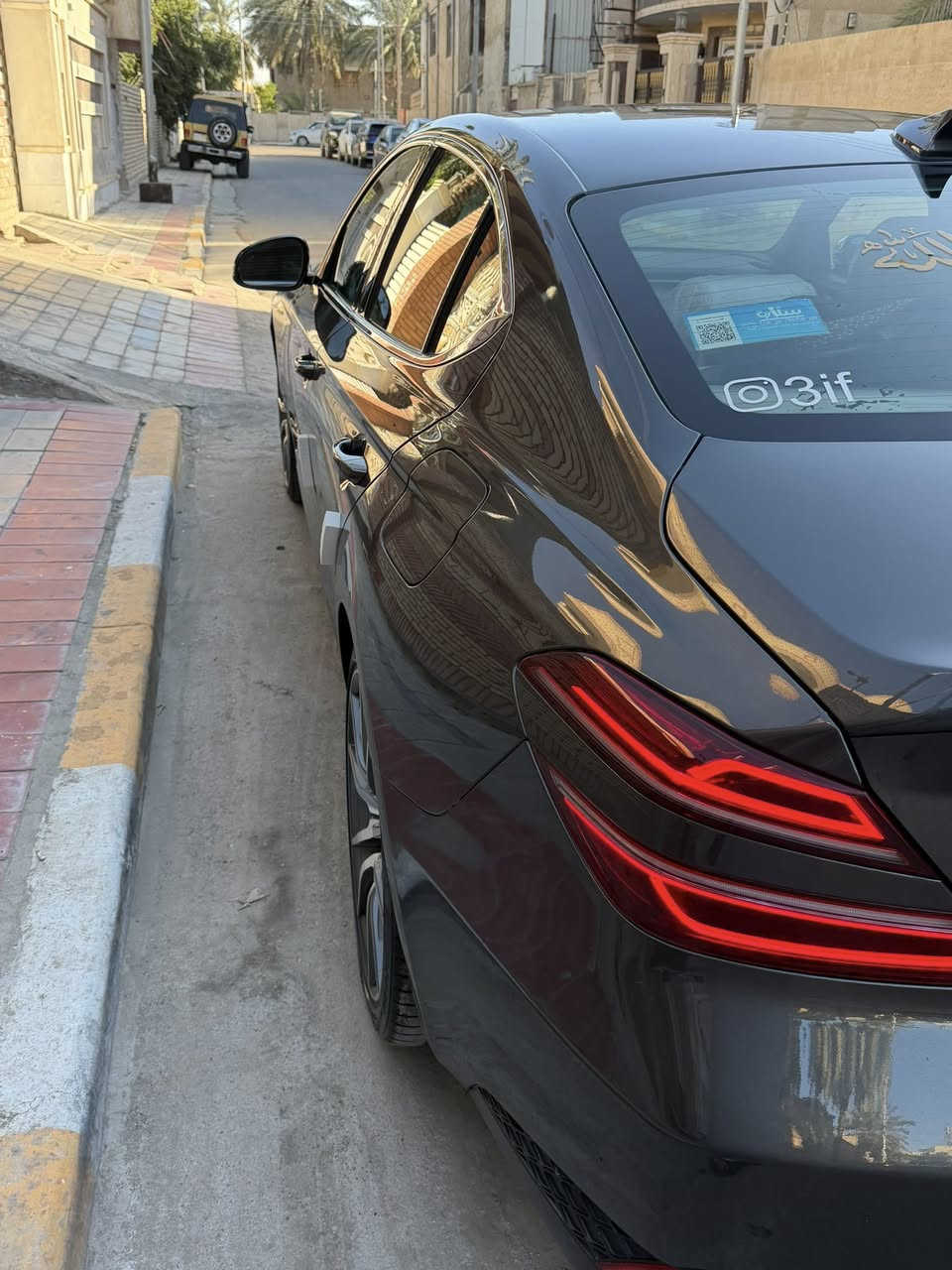 من رخصه الادمن                                                                      G70للبيع.  فول ما عدا الفتحه والتبريد كشنات مواصفاته معروفه  ضربه امريكا دعاميه وخشم البنيد بلعراق صار بيه جاملغ . السونار منشور سعره 205بيه مجال رقم ***********متواجد ع الواتساب
