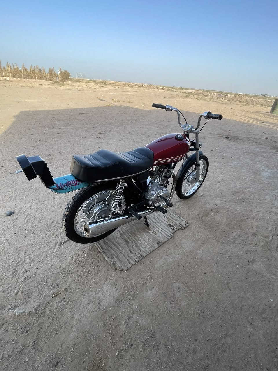 سلام عليكم دراجه البيع انتنس وراق صولي مراوس حسب القناعه بوراق مكاني طريق نجف كربلاء *********** وتساب
