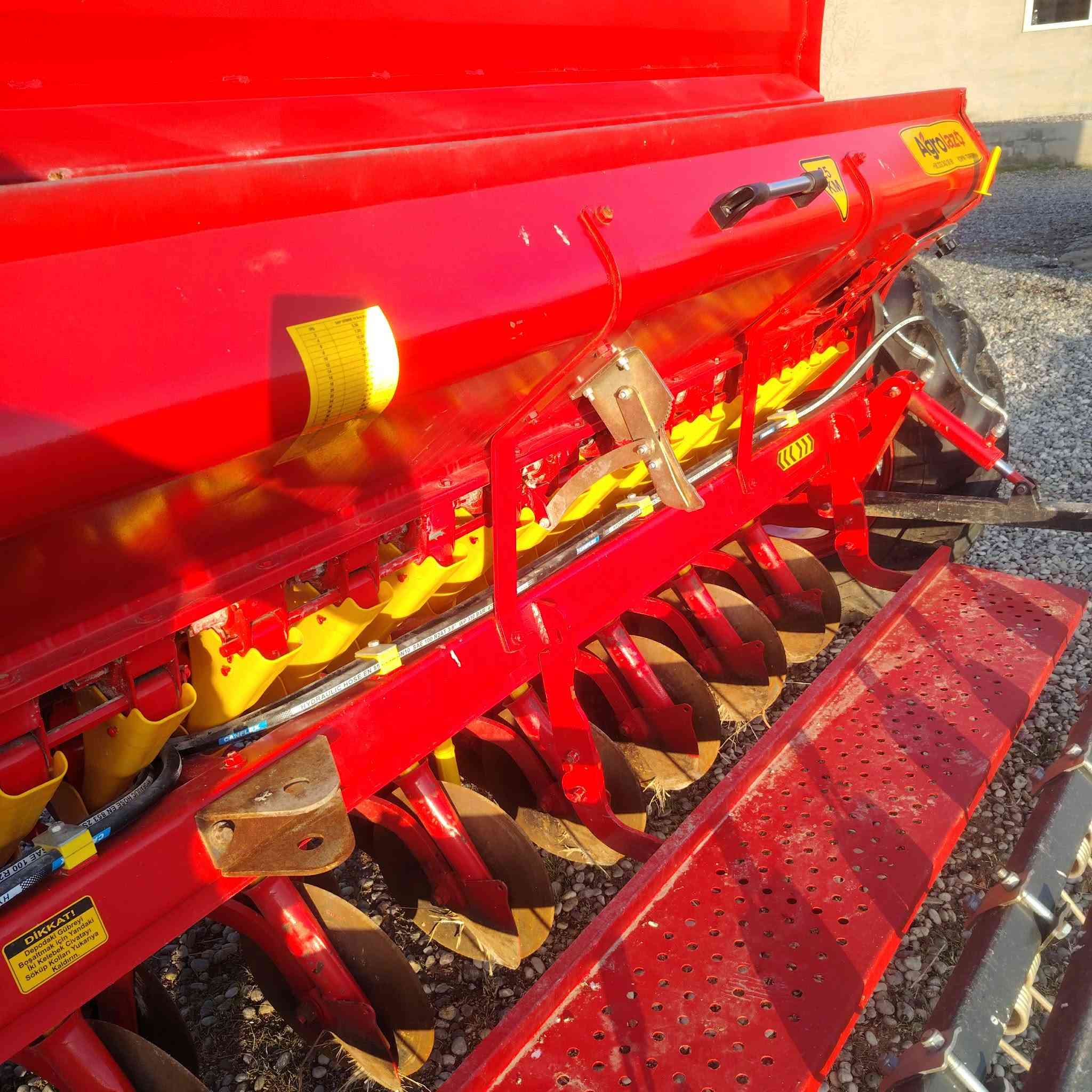 ،طابعه حنطه
نوعيه تركي درجة ولى
مستخدم شي قليل
السعر  ***********
