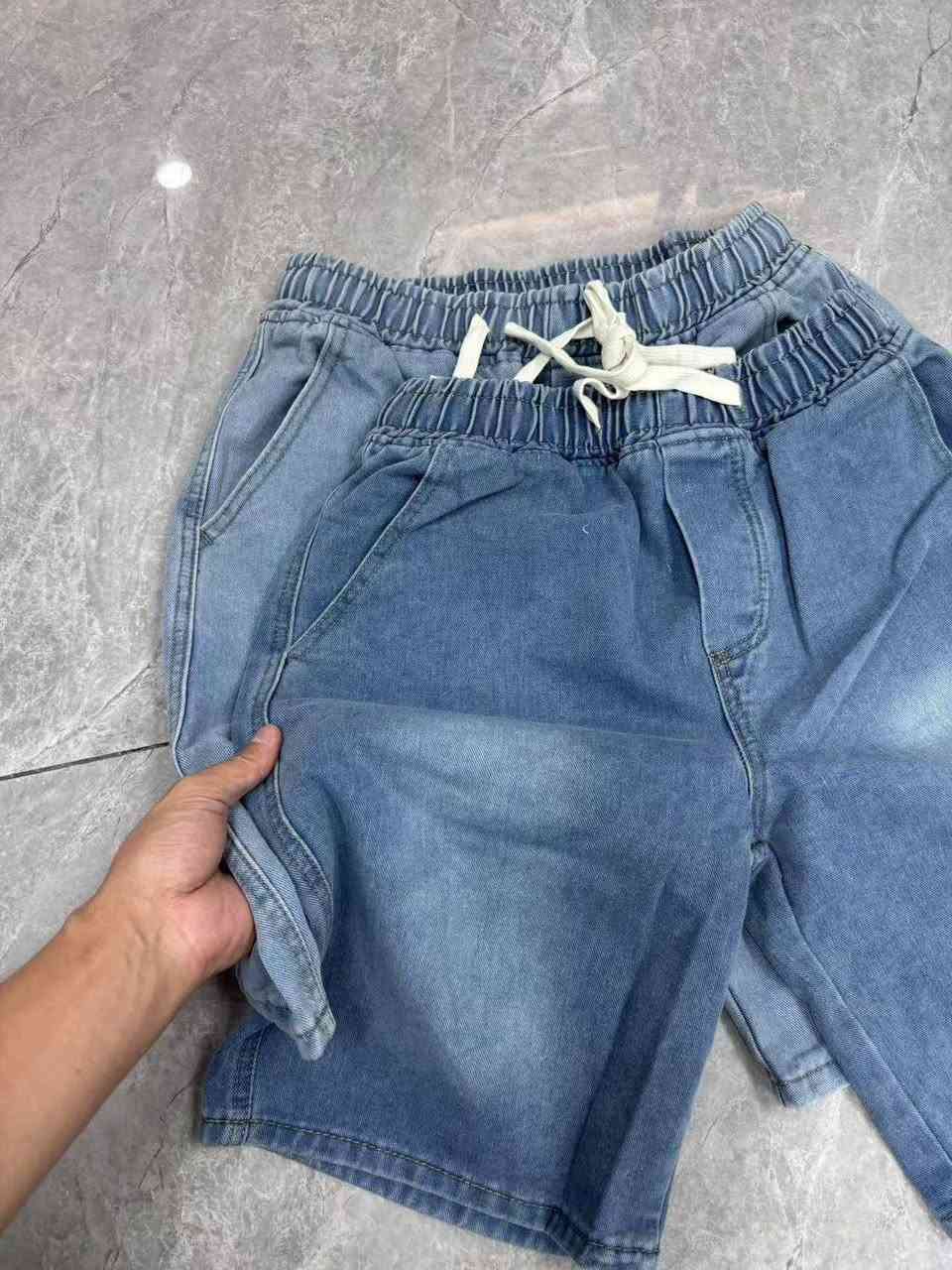 برموده كابوي درجة اولى
الدرزن 12 قطعه لونين 
قياس s ml XL XXL 3x 
الدرزن 12 قطعه ب78 الف 
الكميه محدوده


**إذا كنت صاحب هذا الإعلان وتريد حذفه لأي سبب، رجاءا أرسل رسالة إلى الدعم الفني**