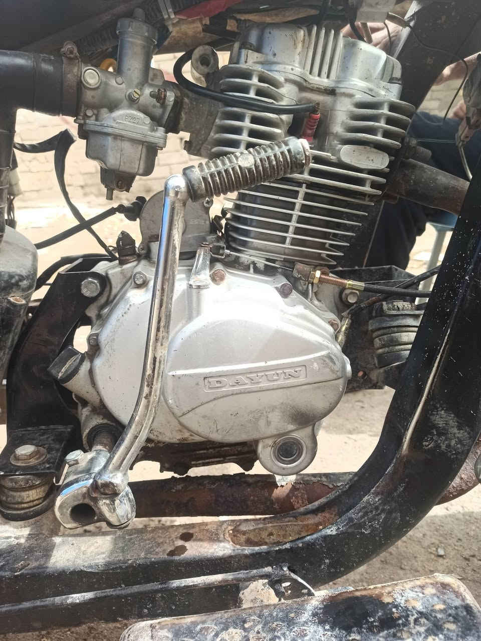 السلام عليكم محرك للبيع شغال شرط شوف العين سعر 60 وبي مجال قليل العنوان ناصريه مركز
***********
