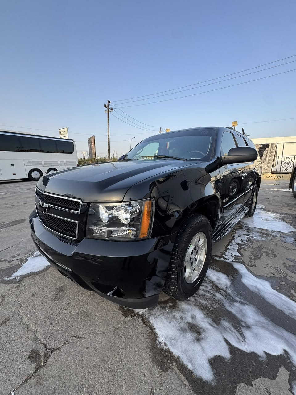 سلام عليكم تاهو للبيع ٢٠٠٩ ادوات بدون فتح ولاكص تخم تاير كير ومكينه مكفولات دواخل عسلي مكان بصره الهاتف ***********
