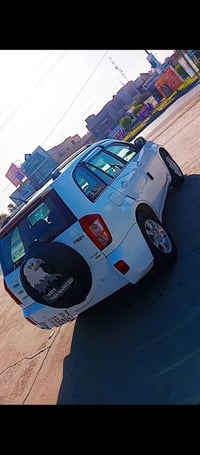 ابيض محرك كهربائي ١٨٠٠ بيه صبغ بابين جهة السائق  سيارة تبريد تدفئة  فت...