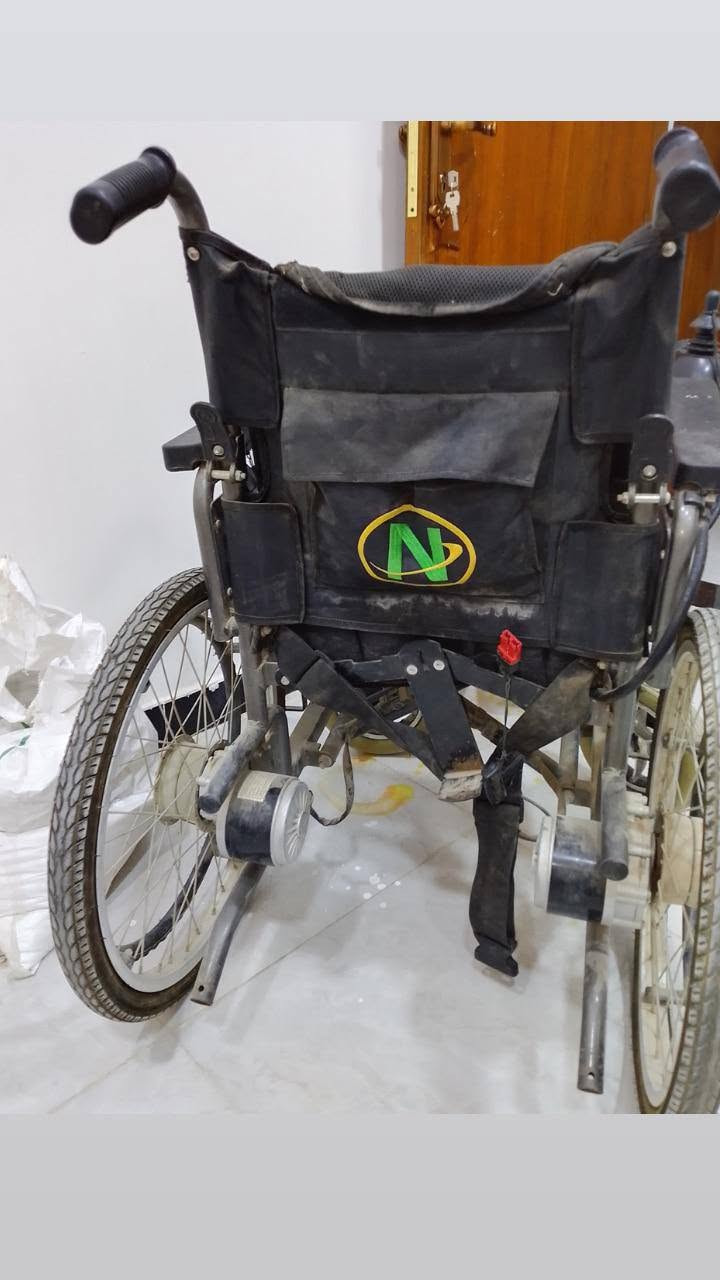 عربانه معوقين جديده كهرابيئه ام كير حجم كبير سعر 280
بغداد زعفرانيه
العنده أغراض غرفه نوم انشرهن وعلبيع إلي نسبه بسيطه يتفضل خاص 
تابعني ليصلك كل جديد


**إذا كنت صاحب هذا الإعلان وتريد حذفه لأي سبب، رجاءا أرسل رسالة إلى الدعم الفني**