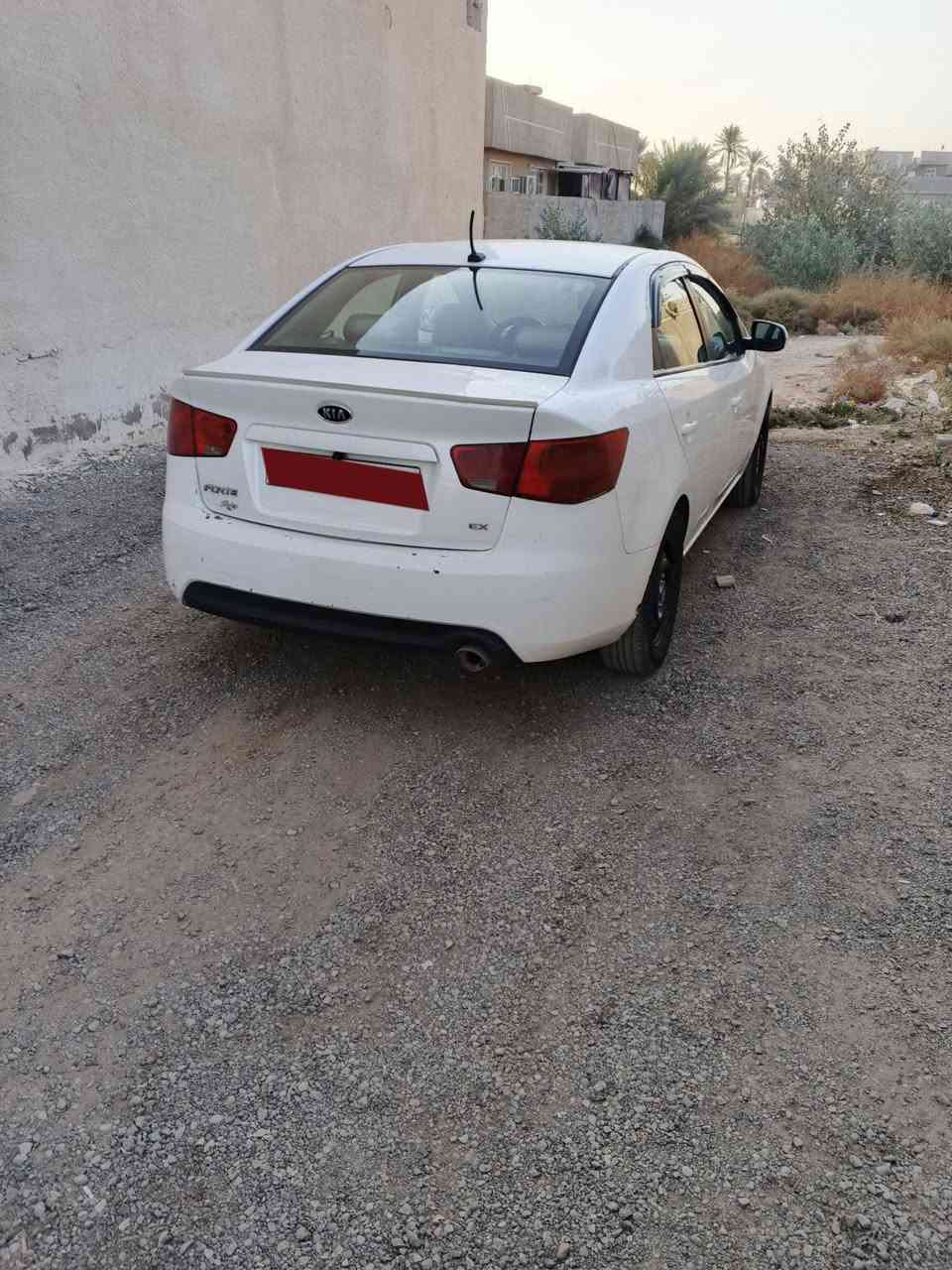 سلام عليكم لبيع كيا فورتي 2013رقم بغداد تحويل مباشر سنويه لل27 وارد أمريكي سياره  
محرك 2000 دوش المرغوب 
 محرك كير خير من الله حداديه 80‎%‎ وجاهزه سياره وتجي تفحص وتشوف سياره نضيفه وحلوه وبيها تراي يخبل مواصفات تحكم استرين جهتين كشافات نظام ايكو إلكتروني مانع نزلاق اشاير بل مري
السعر 102وبيها مجال حك الجيه 
للاستفسار ***********

