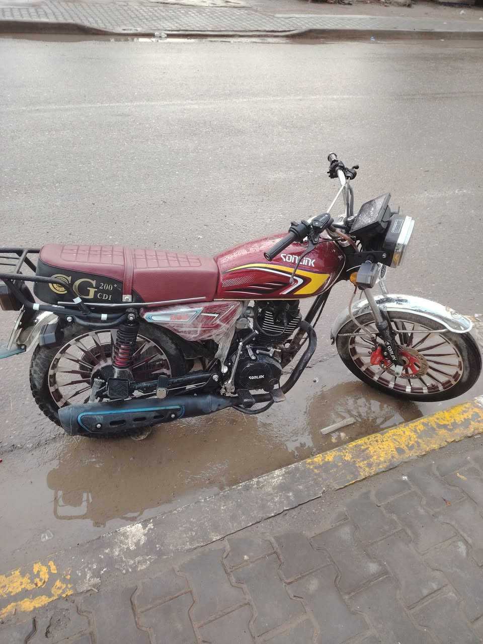 سلام عليكم
دراجة ايراني 5 كير صارلها شهرين من نازله رمبه بلادي ممبدل بيها اي شي مكفوله من ناحية كلشي مكاني بغداد
***********
