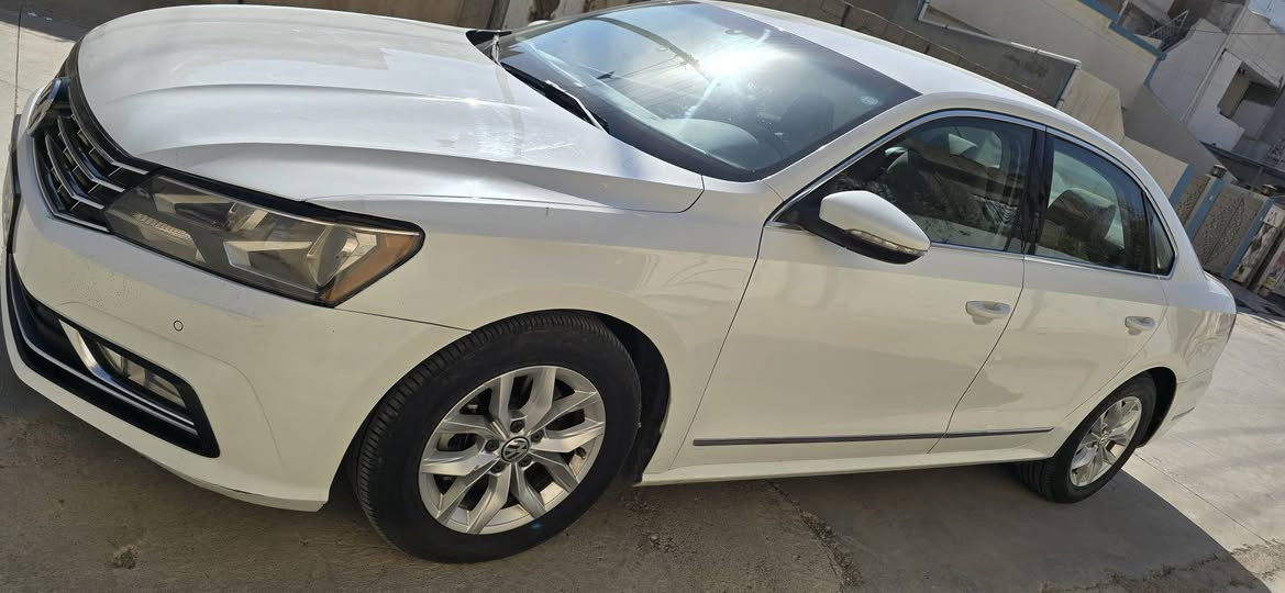 باسات ٢٠١٦ خليجي ٥ سلندر وخمس مواصفات بيها خمس قطع صبغ بدون دواخل بدون ارباك ماشية ١٨٨ ميل كير ومحرك بشرط مامفتوح سعر ١٣٧ وبي مجال ان شاء الله *********** وبيها بطاقة البنزين كركوك, العراق
