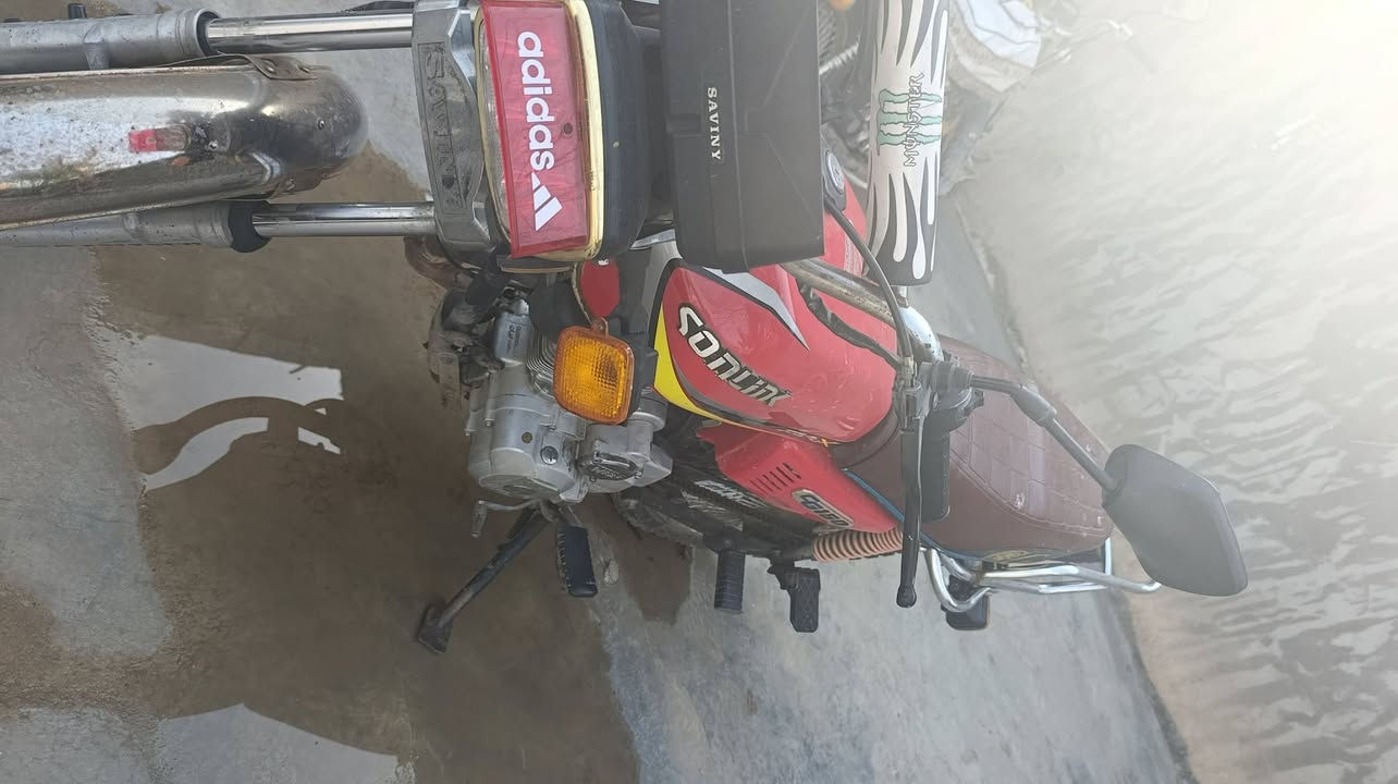 ماطور البيع 5كير شغال 2019 وراق مابي كهربايات شغاله ماطزر جديد اي عيب ما بي السعر 450او بي.مجال مكاني ديالى خانقين قولاي  الرقم ***********
