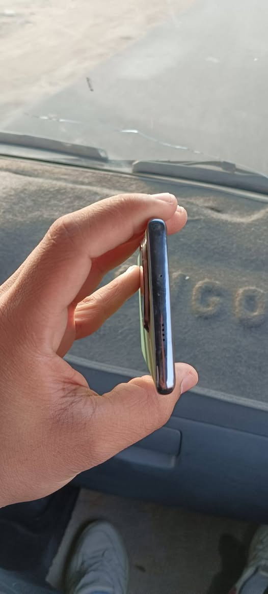 سلام عليكم جهاز تكنو سبارك 20برو اخو لجديد جهازي لشخصي ماداخل تصليح لجهاز نضيف وين متريد افحص شاشه منحنيه مراوس مو بيع  مراوس بايفون 12بقاني بصره الهارثه ***********للمراوس مو للبيع
