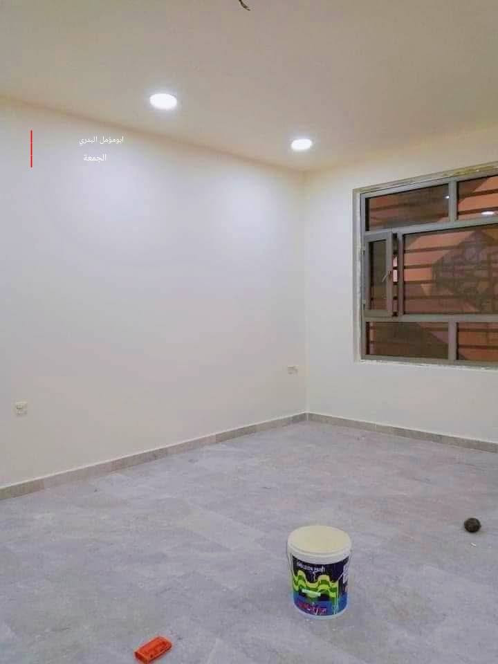 سلام عليكم اخوتي
انه خلفه  مال ( لبخ سمنت وديكورات وصبغ  وتئسيس ماي )
اشتغل كل بغداد بدون استثناء
واي شخص ضروفه تعبانه انه اخو اساعده بلكدر عليه ساهل ويا بلسعر  لوجه لله  ونشالله ماقصر ويا لجميع ونفس الكوالتي  
وشغل كله بي ضمان   
*********** وتساب ومازنجر مفتوح  بخدمتكم
