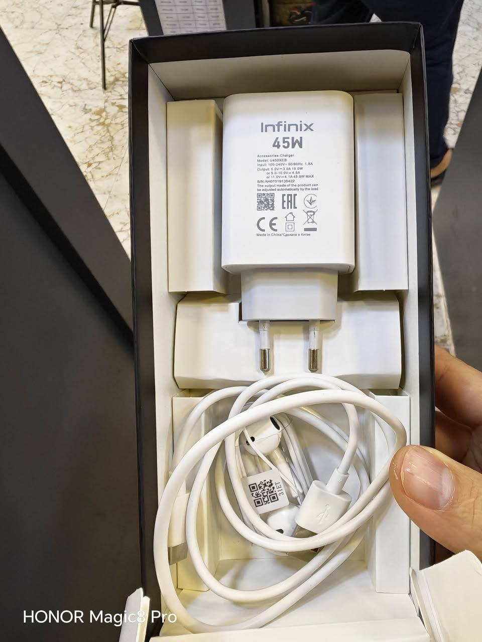 انفنكس هوت 60 برو بلص
نضيف كلش 
كامل ملحقات
السعر 200 الف
بغداد حي الجهاد
***********
