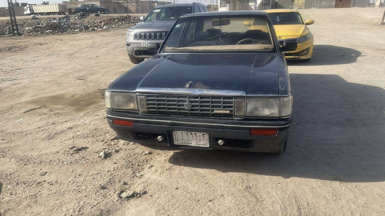 السلام عليكم سيدان كصيف سياره جاهزه تبريد كامل نقص غاز كير مكينه كهربائيات شاشه ما ناقصها اي شي مكفول من الكص او نقل رقم قادسيه سنويه ما صاقطه مداور ثاني يوم  مكاني ناصريه سوق الشيوخ  السعر ٣٥ هاتف ***********
