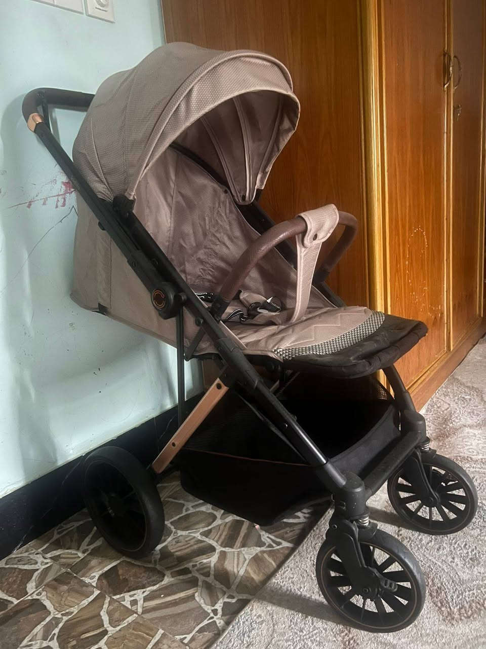 عربانة اطفال ماركة اوربية
اخذتة قبل ثلاثة ايام ب135 رايد ابيعة ب100

للتواصل ‏‪***********‬‏
