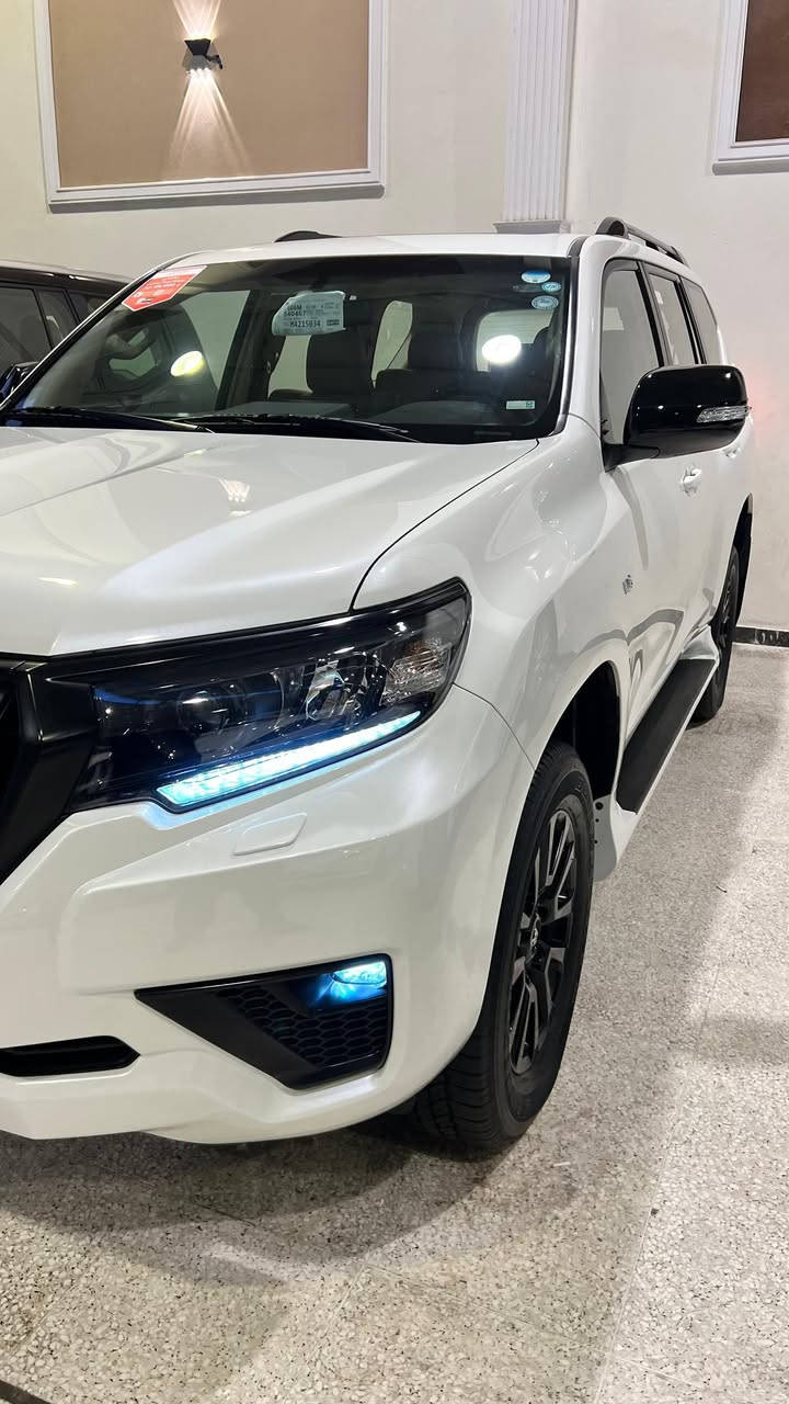 السلام عليكم…
للبيع برادو  بلاك ضمان ساز 
فووول مواصفاتTXS
رقم أربيل 
موديل 2023
ماشية 40الف
مكفولة كفالة عامة
مكاني بغداد 
تلفون ***********
