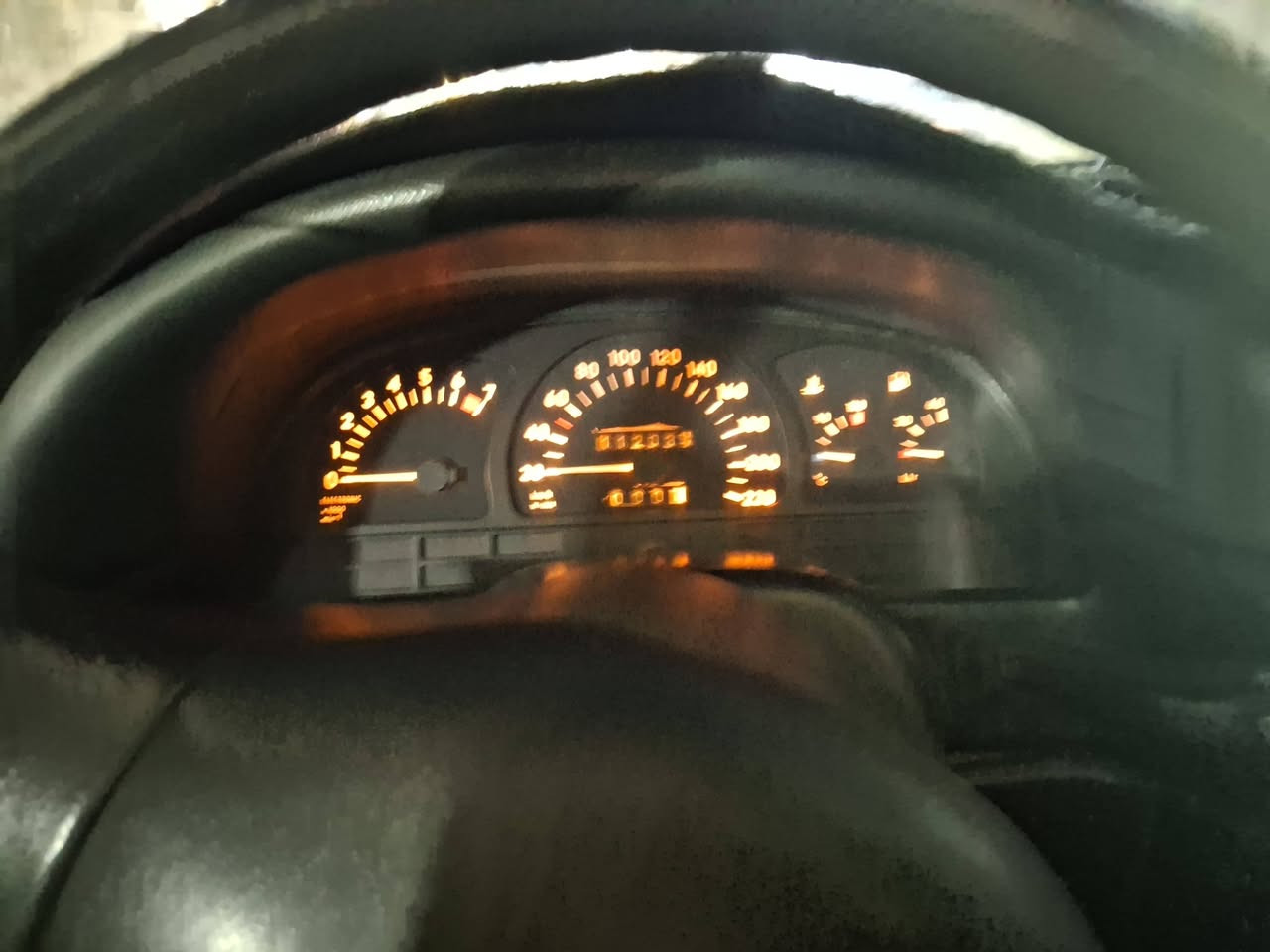 السلام عليكم اوبل للبيع فكترا مشروع وطني انكليزي هزه جديده 2031 سنويه بسمي سياره بلاديه بدون صبغ تصليح دوس وهلالات بعدهن ما مصبوبغات مكينه وكير جدد ١٦٠٠ صدر باتري جدبد بغداد الشعب السعر ٣٢ تليفون ***********
