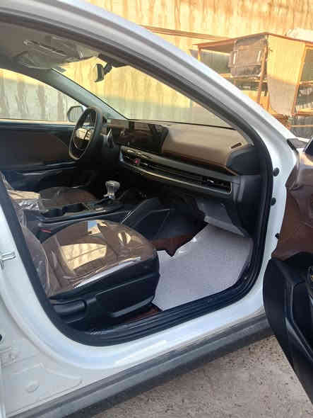 سلام عليكم كي4 للبيع زيرو ماشيه 400كيلو سياره مدوشمه فول عده البنراما سايد بريك بصمه مفتاح سويج بصمه تشغيل عن بعد كامره دواره سياره خليجيه صمام الشركه الدولية خمس سنين وأربع تبديلات دهن  سعر خاص مكلف بنشر اتصال على الرقم/ ***********/
