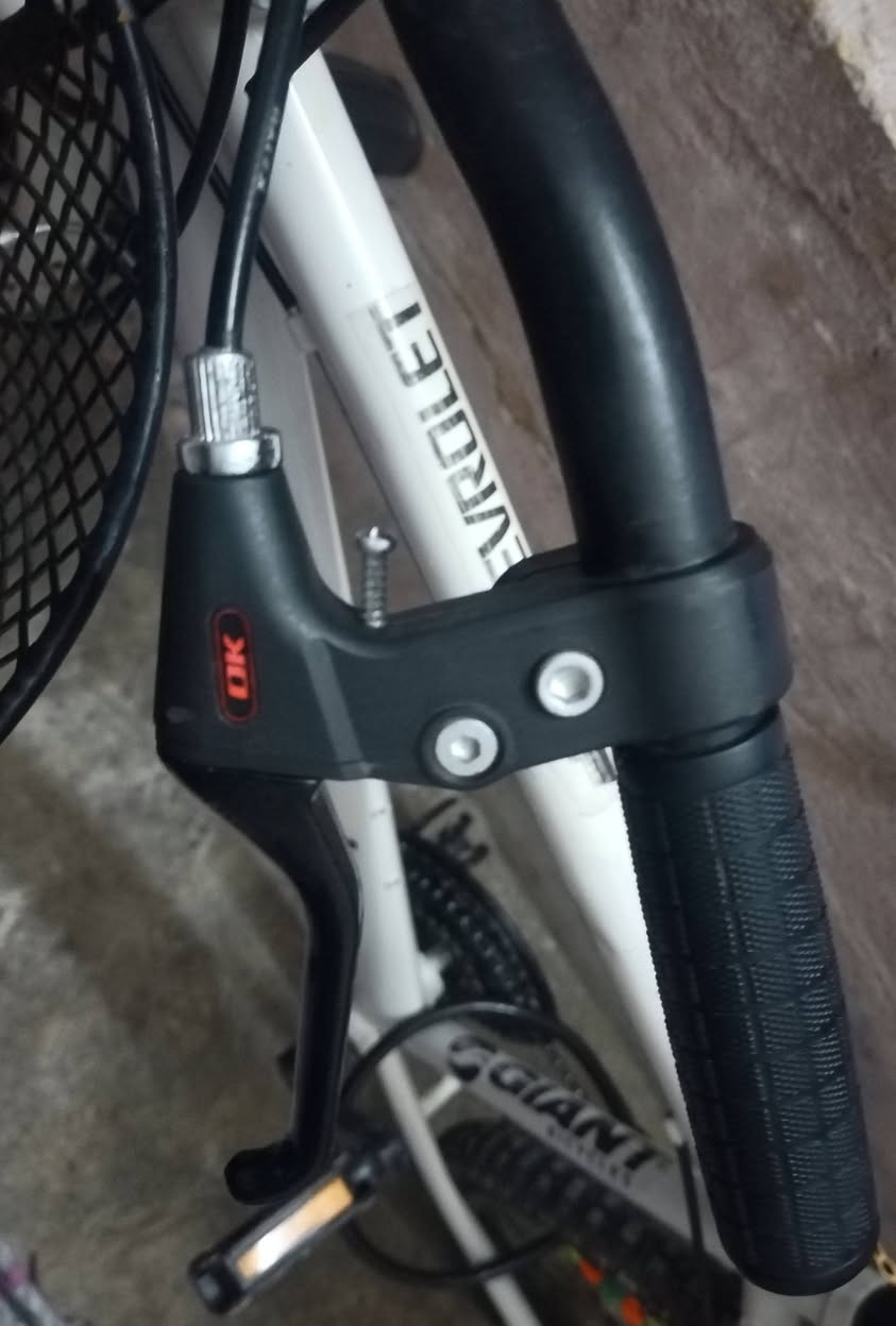 باسكل للبيع جينته نضافه فول كدام العين /
السعر 105/ استفسار *********** 
/عنوان الموصل /حي الكرامه
