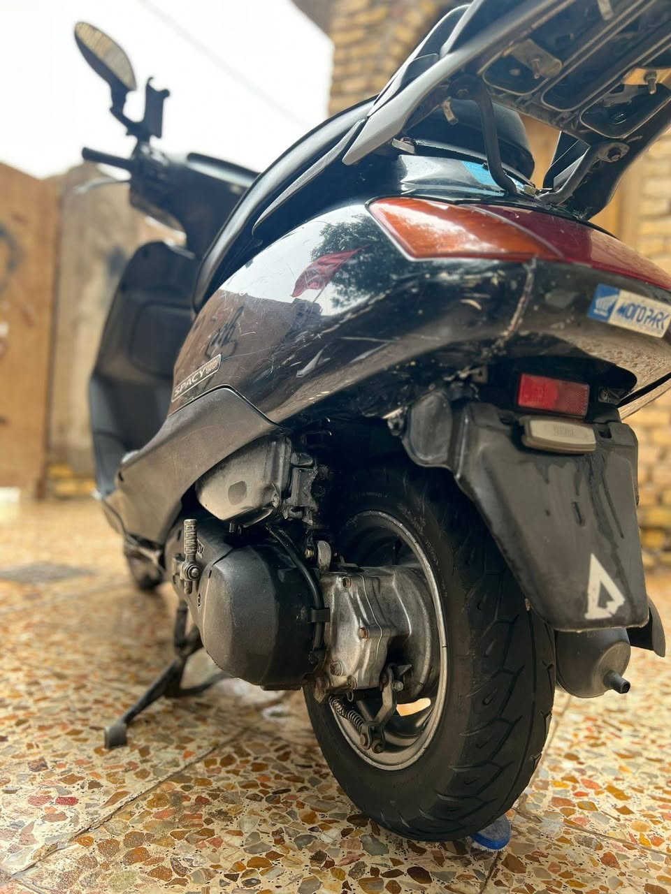 سبيسي ياباني للبيع
مبدل بس ولفات  للاستفسار اتصال
***********
واسط
