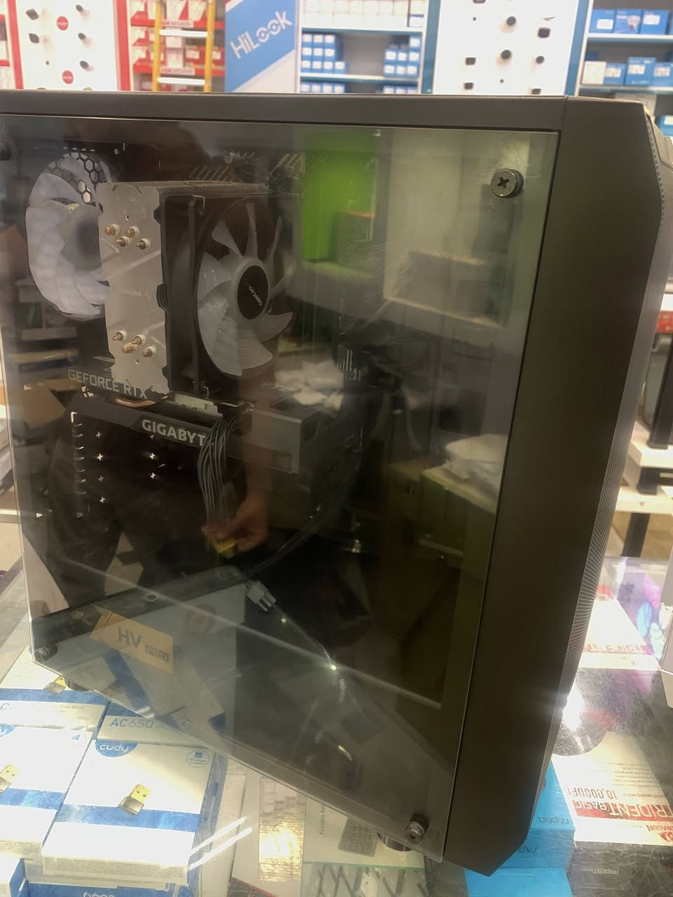 Pc مستخدم
Rtx 3050 8gb
I5 10400f
Cooler deepcool
Ssd 256
Hdd 1tb
H510
Case fantech
السعر ٧٥٠ 
مكاني ديوانية وعندي توصيل جميع المحافضات


**إذا كنت صاحب هذا الإعلان وتريد حذفه لأي سبب، رجاءا أرسل رسالة إلى الدعم الفني**