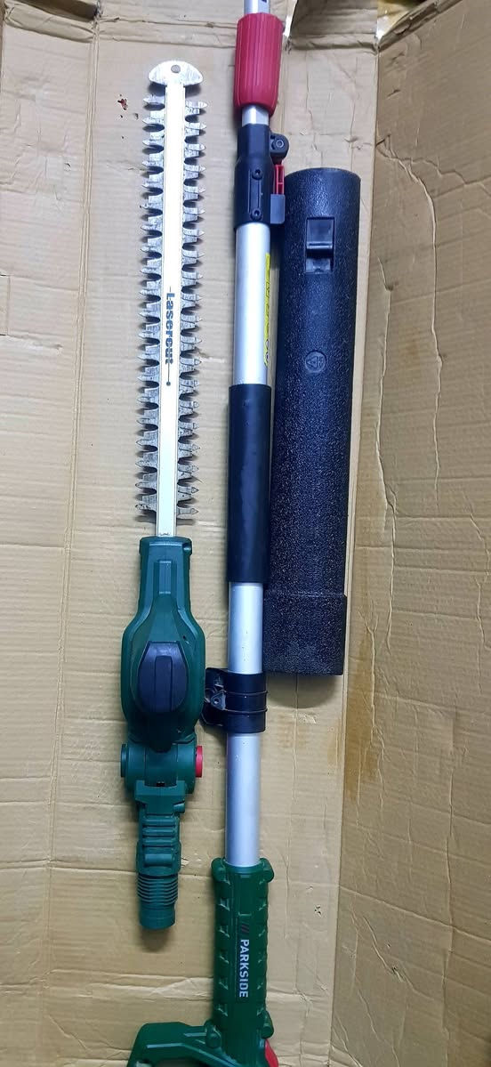 منشار تقليم أشجار بارك سايد شحن 
بدون بطارية 
شغال على الفحص


**إذا كنت صاحب هذا الإعلان وتريد حذفه لأي سبب، رجاءا أرسل رسالة إلى الدعم الفني**