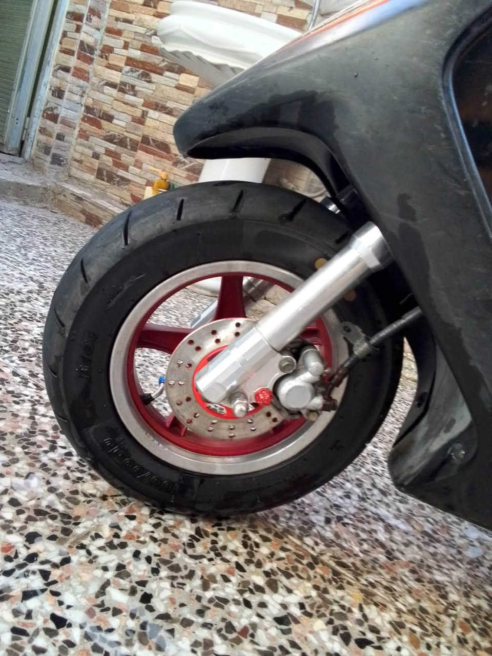 دراجه مكينه 55 زوج كلجات رياضي
ويل كب نجمه اصلي تايرات جلاتين 
صدر رياضي دبل خلفي رياضي 
وبعد هواي بيها غراض 
السعر 850 وبيها مجال 
مكاني مدينة الصدر الاستفسار 
خاص و ***********
