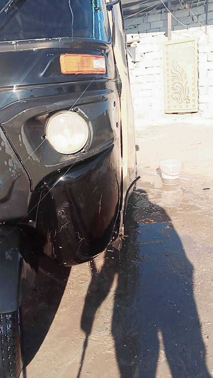 22شهر 10للبيع رقم كربلاء بيه بس، بارد بل لغد مكينه مامفتوحه بس مبدل بيه ولفات سبب تخر كامت بل تشغيل فقط تكتك تخبل لا معمر لا خياس كله زبد كاعيات مكاني  بغداد البياع سعر 7/800 بيه مجال حك جيه تكتك تخبل ***********
