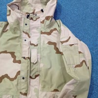 قمصله مستعمله قياس XL سعر 15 مكاني شهداء البياع ‏‪07810358381‬‏