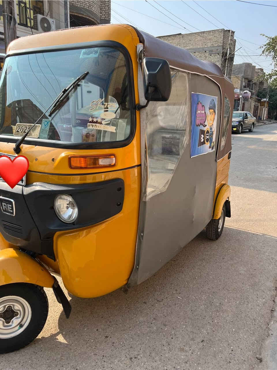 سلام عليكم تك تك للبيع موديل ٢٠٢١ تكتك نضيفى حيل رقم بغداد بسمي ارقام نكليزي تحويل ثاني يوم بيهى فقط بارد خفيف يم قبق البانزين السعر ٧٣٠٠ وبيهى مجال للأتصال ***********
