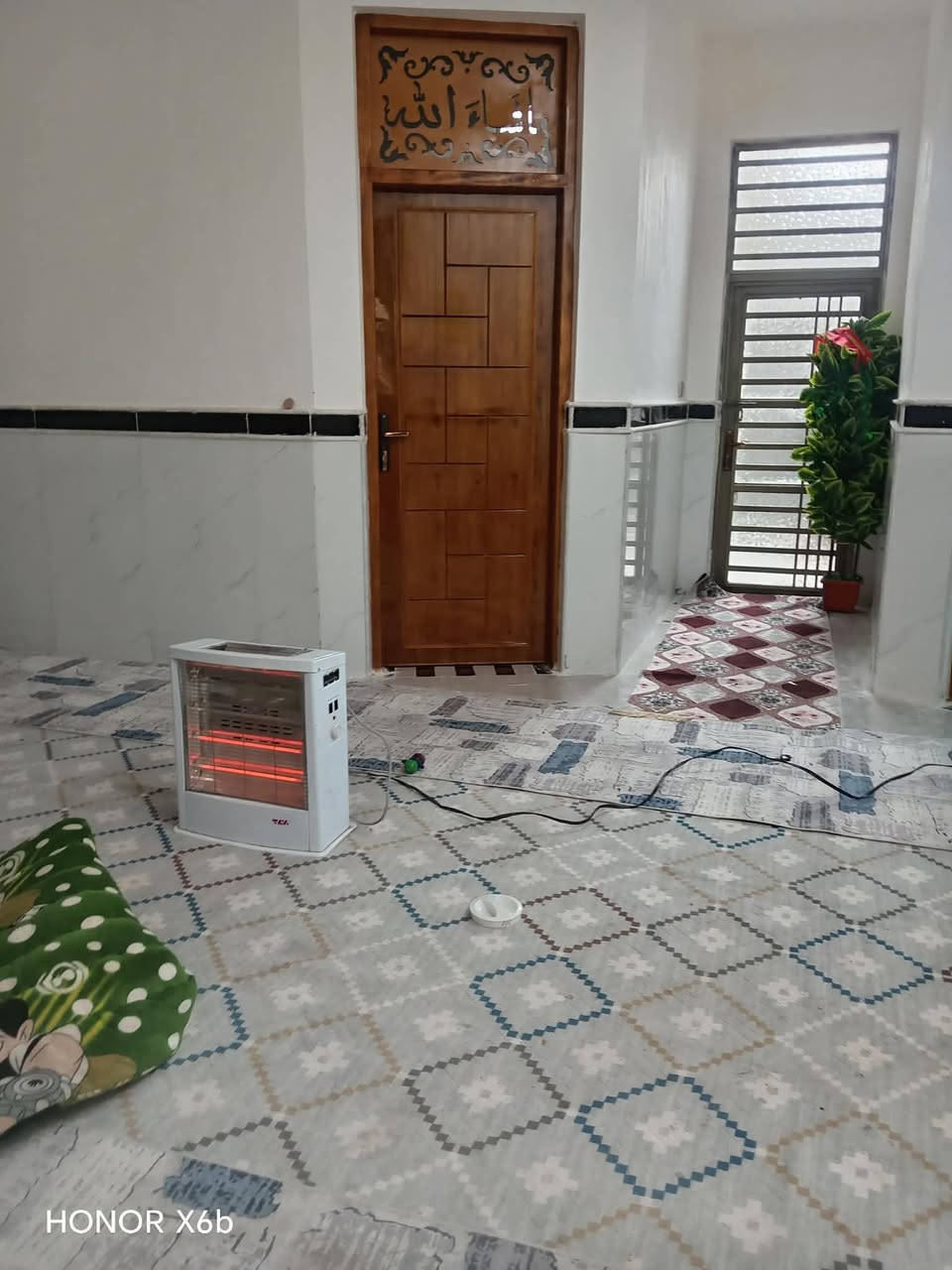 للبيع بيت ابو رمانه حي السلام مساحته  ٢١٠ بناء حديث فول مواصفات ابو رمانه رايديه ب ١٦٠غرفتين نوم مطبخ حار وبارد  للاستفسار***********
