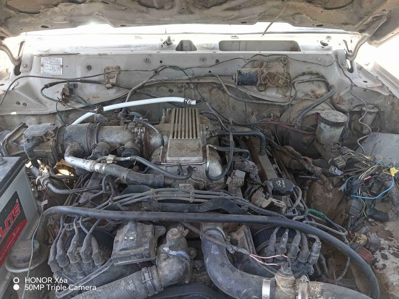 سلام عليكم مكينه الكزز 2008البيع شقله نكره سلف لا تنقيص ولا تبخير هي وضفيرته مكان كوت ***********
