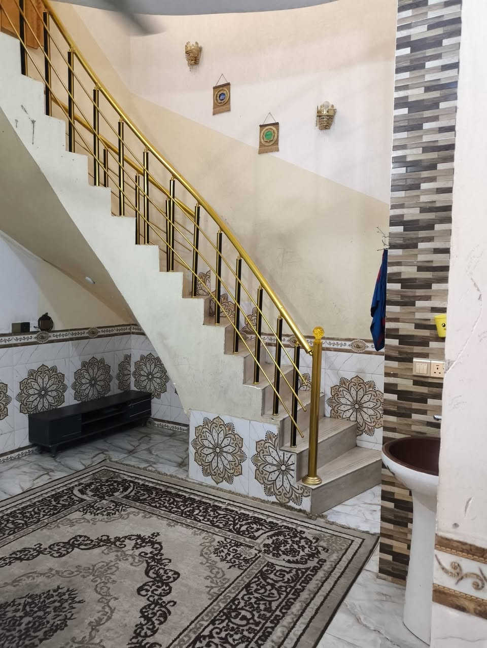 الدار البيع الديوم التوحيد ركن 10×10 قرب شارع 60 الستفسار تصال رقم ***********
