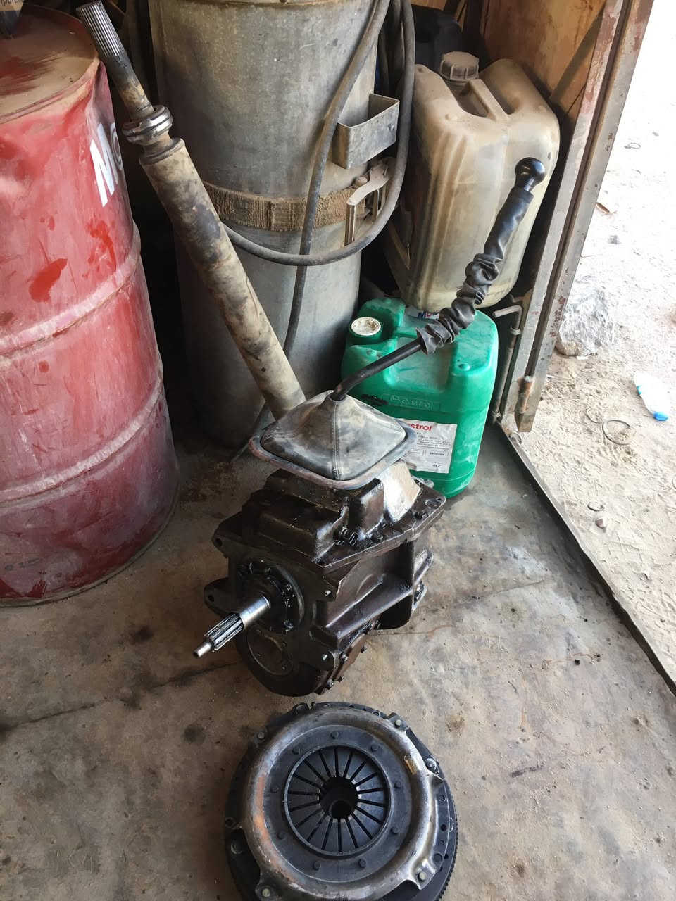 گير عادي جمسي مع جميع ملحقاته گلج وفلاوين مع قطعت الكاردن السعر 350 الف للاستفسار الاتصال ***********او اسيا ***********
