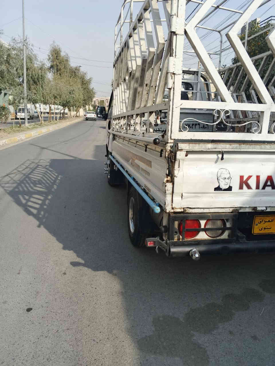 سلام عليكم كيا فحل موديل 2009
رقم نينوه الماني ورق اني الشرعي مكفوله من دعاميه الدعاميه 
بي شخطه بل بدي حصه كاز جميع محافظات الجنوب محجل طابقين سياره جاهزه كير محرك الطخم تواير قبل يومين شاده 
سياره أحله من الصوره تانكي 100 لتر السعر 117 بي مجال اللاستفسار اتصل الرقم *********** موجود وتساب
