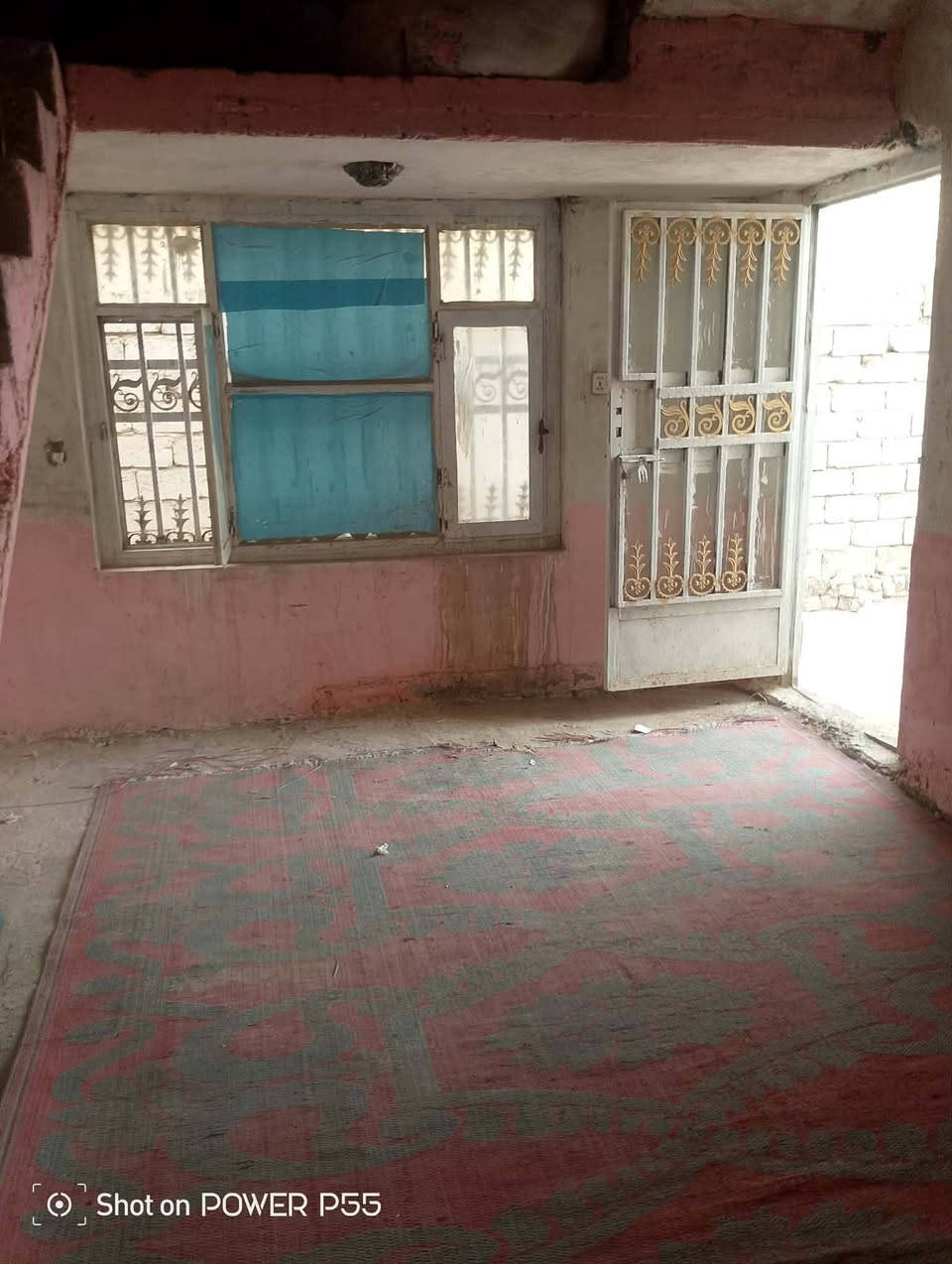 بيت زراعي للبيع المكان حي زامل قريب عل شارع مشتمل مرتب السعر ١٥ وبيه مجال الشراري يتصل ***********
