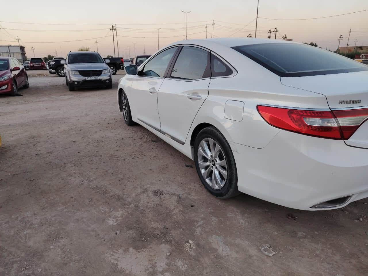 السلام عليكم ازيره 2013  بيها صفحه صبغ بدون دواخل جاهزه من كلشي رقم بغداد بسمي العنوان بابل المحاويل السعر 100 وبيها مجال رقمي ***********
