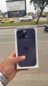 للبيع آيفون 14برو ماكس ذاكرة 256 بطارية 84 مكسور فقط الضهر 07708327911