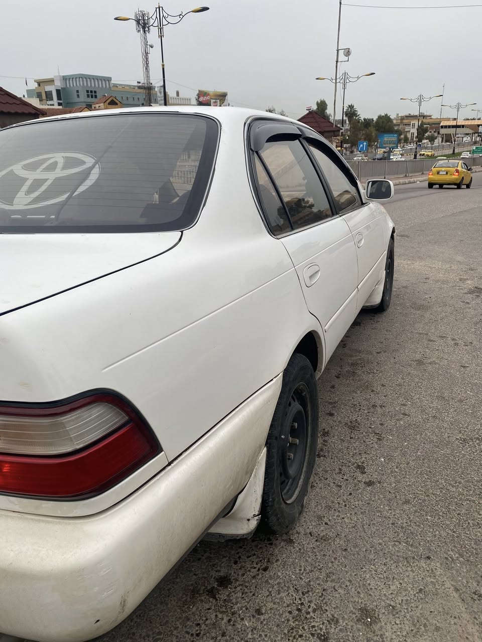 للبيع كورلا
موديل 1994

مكينه وكير شرط.  طخم جديد

بيها صبغ قطعتين 

السعر 65

للتواصل ***********
