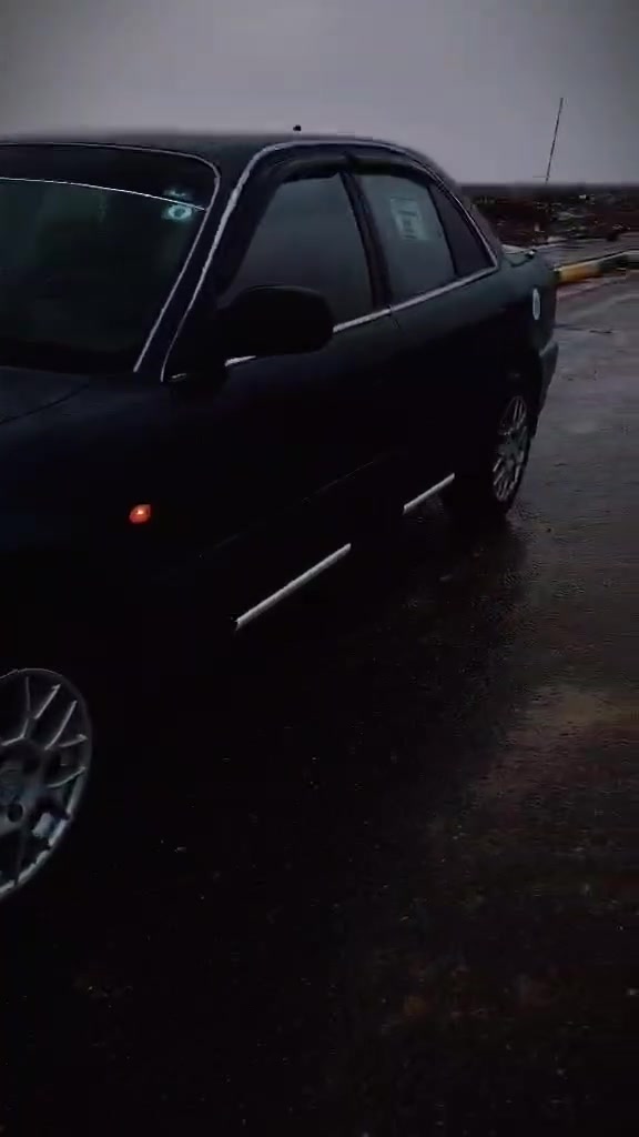 سوناته تو موديل 96 دبل ايرباك نضام ايبي s دسك خلفي  سياره نضيفه خير من الله تبريد ثلج تايرات نضيفه  كلشي شغال بيه مكينه خير من الله فقط الكير عادي بي قره 2و3  ماعدي مجال ابدله السعر 45 سياره بلحقيقه احله  هاتف ***********
