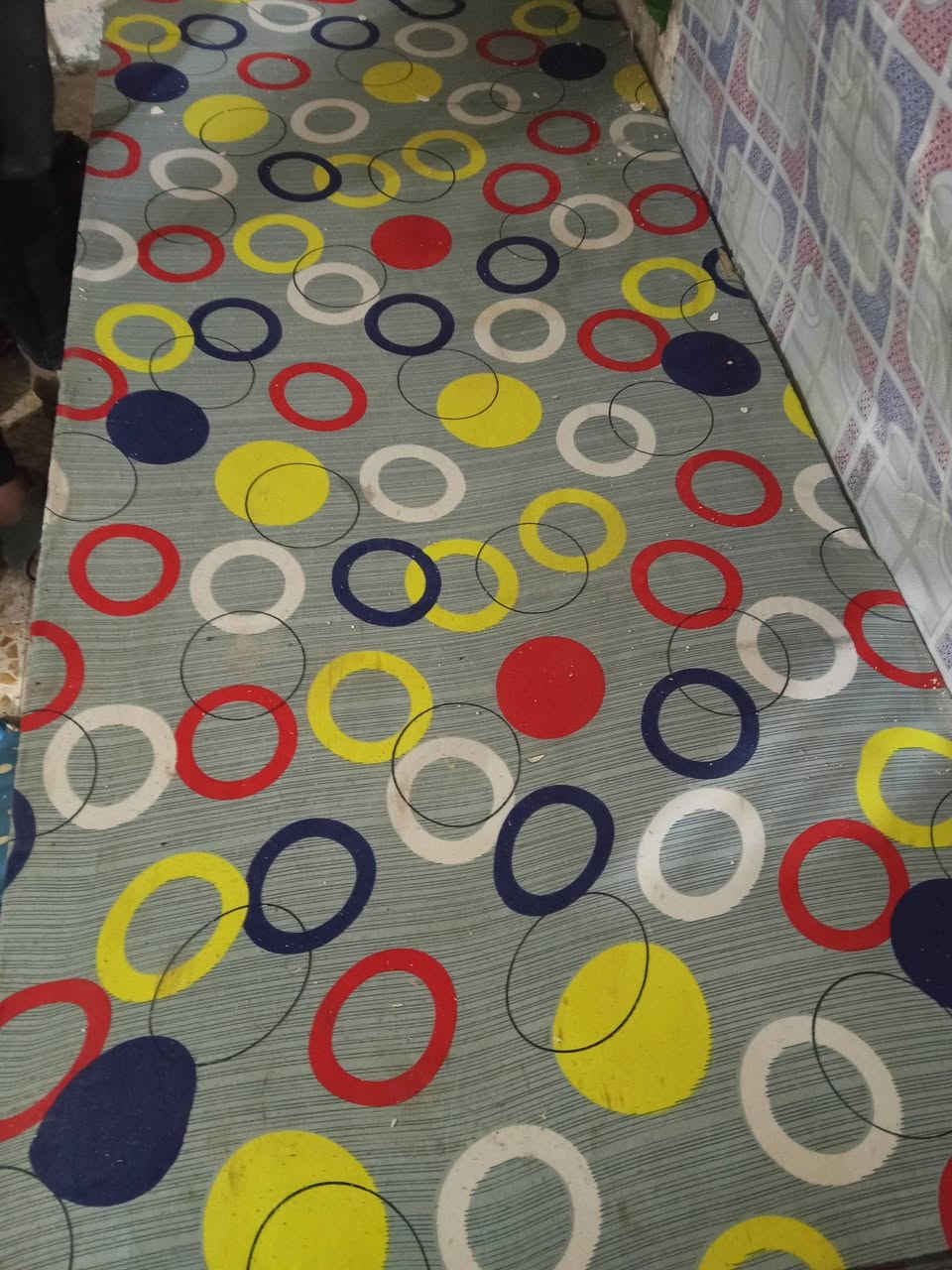 سلام عليكم جربايه حديد عندي اثنين خشب للبيع نريد شراي يتصل ***********
