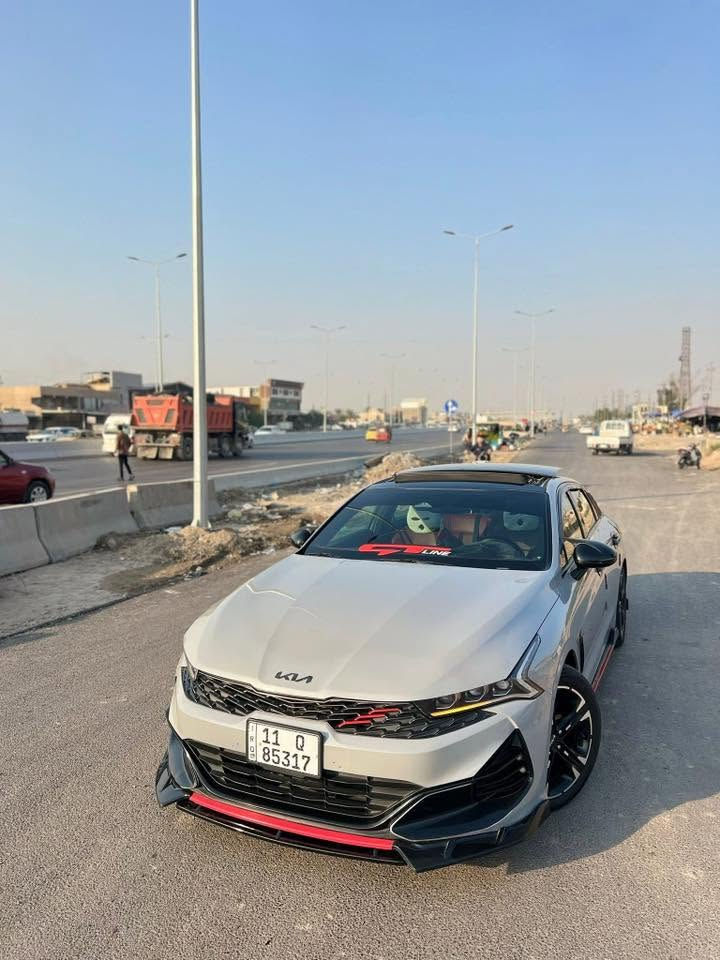 السلام عليكم 
k5جيتي لاين
موديل 23
رقم بغداد بّــ اسمي 
محرك 1600 تيربو
ماشيه 66 ميل وقابل للزياده
مواصفات الجيتي لاين معروفه
 داخل احمر
بنوراما
كشنات جلد
بصمه ابواب وتشغل+ تشغل عن بعد
رادار امامي (نقص)
وخلفي 
وجوانب
حادث السياره جاملغ سكن مبدل ومصبوغ
وشبرين بلبنيد معدل وداير البنيد مصبوغ
بدون ايرباك وبدون دواخل 
بيها ملاحضتين هنا صارن يمي بّــ العراق
اصبع بّــ الجاملغ مال السايق وعدلت pdr
وعلى كد اربع اصابع بّــ الجنطه هم عدلتهن pdr
وعندي تصوير قبل وبعد التعديل
السياره جاهزه ومابيها نقص اي شي 
مكان السياره بغداد / 
سعرها 190وبيها مجال

***********
