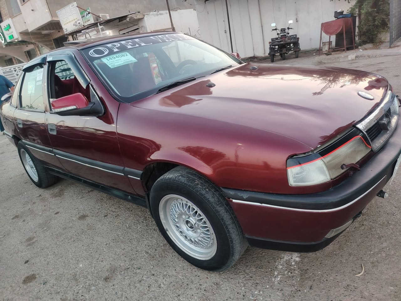 يالله سلام عليكم فكتره موديل، 92 صبغ جمالي داخل مصوج محرك 2000 كير عادي اصل تبريد بس ما يشتغل سنويه 27 جام كهربائي صدر جديد سعره 30 بيه مجال مكان هيت حي البكر رقم هاتف ***********
