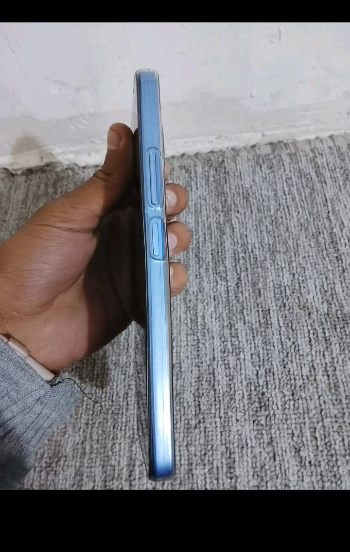 سلام عليكم موبايل Redmi A3 ريدمي A3 ذاكره 256 العشوائيه تتوسع يعني 8+8 اندرويد14 الجهاز استخدام شخصي يعني الله شاهد نضافته فوول ومثل ما امواضح بلصور و ابد ما داخل صيانه الله شاهد سعره 100الف مكاني   بغداد ابو غريب واني بخدمتكم


**إذا كنت صاحب هذا الإعلان وتريد حذفه لأي سبب، رجاءا أرسل رسالة إلى الدعم الفني**