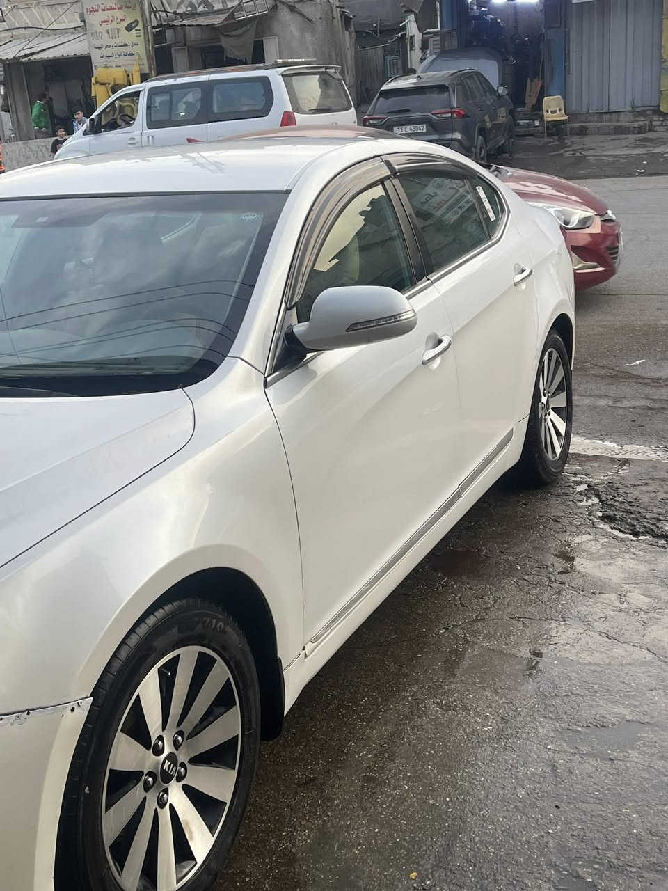 سلام عليكم كيا كدينزا للبيع خليجي بيها كم قطعه صبغ سياره فول عدا البانوراما بصمه موديل 2012 باسمي رقم سليمانيه هزه وبراد و سنويه جديده لسنه 2030
السعر 100$
لاستفسار 
***********
ابو علي الجمالي
