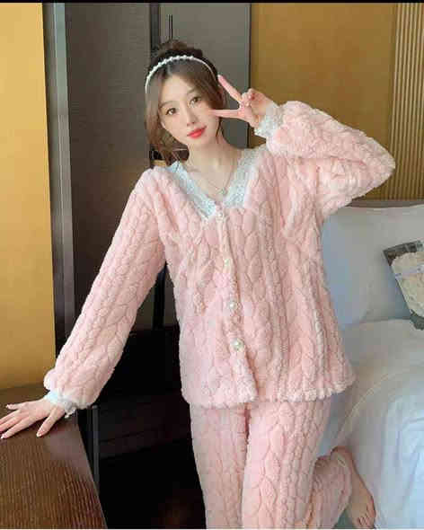 بنات شغل من داخل البيت كل الي عليج تنشرين البضاعه والج نسبه على كل قطعه انتم ضيفو السعر الي يعجبكم الي 
تحب تتواصل ويايه  واتساب  ***********
