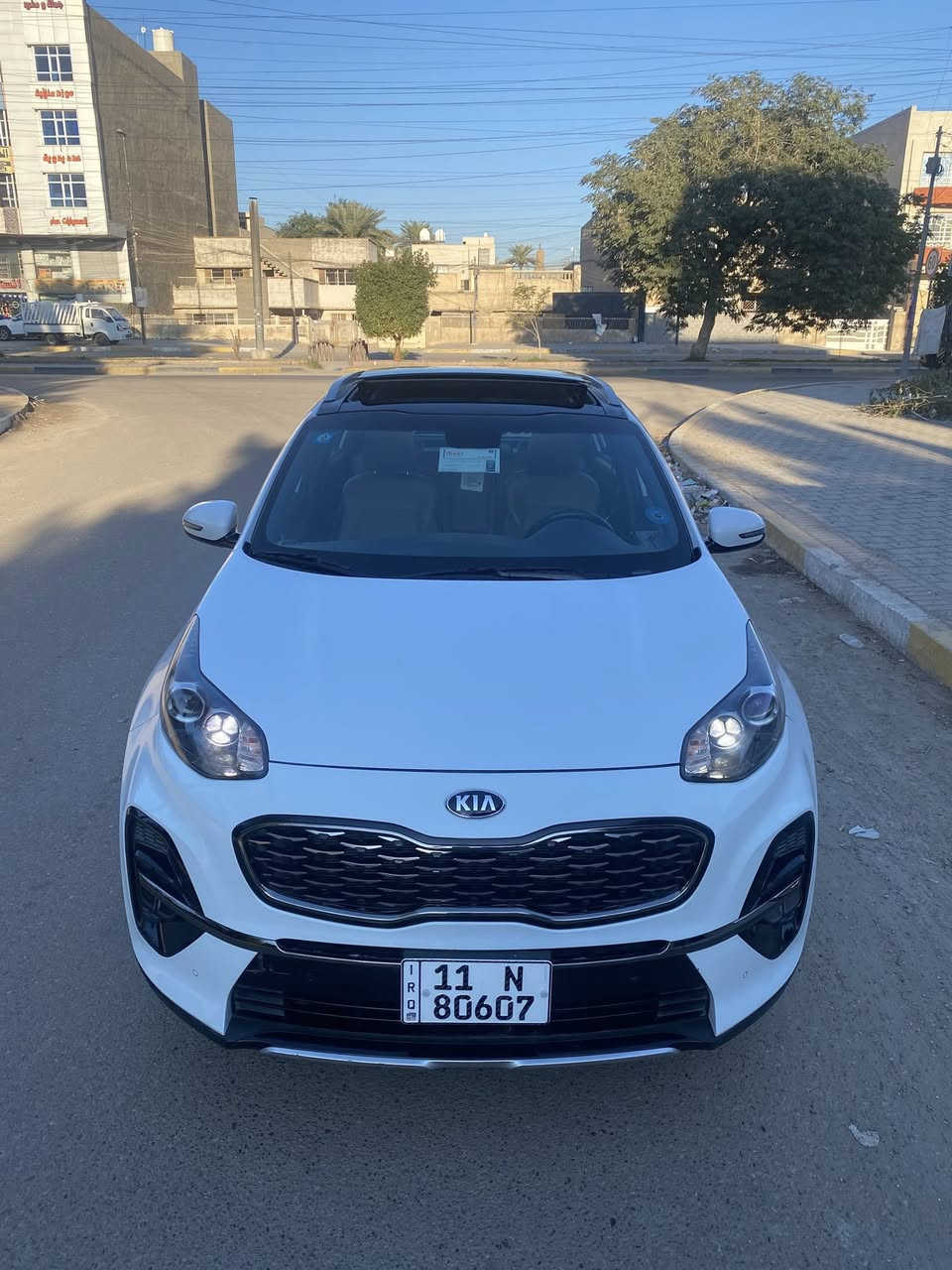 سبورتج 2020 جيتي لاين فول مواصفات 1/1 وكالة الدولية للبيع
السيارة تفاصيلها اخر صورتين بالمنشور
ماشية 46000 كم حقيقي وع الفحص وين ميعجبك
باسمي السيارة رقم جديد وهزة وسنوية جديدة لحد 2031
مواصفاتها جيتي لاين فول 1/1 ومعروفة مواصفاتها ميحتاج اذكرها

مكان السيارة بغداد
تليفون *********** بي واتساب

السعر 20700$ يعني 207 ورقة وبيها مجال  وماكو جيتي موديل 20 بهذا السعر بالسوك كلة
