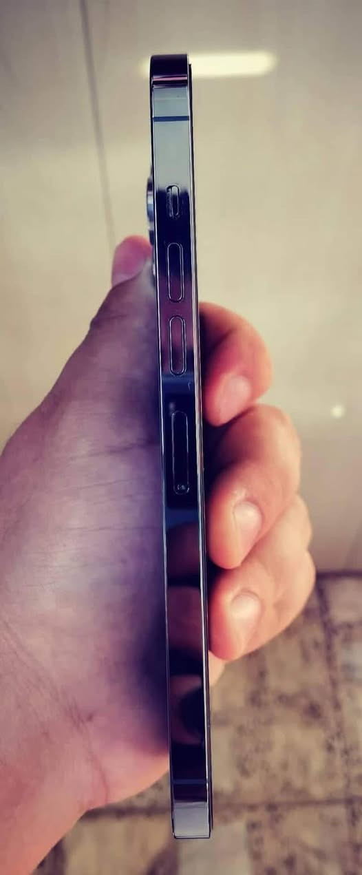 13 برو 

جهاز جلخ مالت كفر مابي شرط وتر بروف ميعبر هوه جهاز شرق اوسط ويه كارتونتو اطبق الكرتونه وتاخذه 

نظافة 100‎%‎

 ذاكرة 128 

بطارية75%

دبل سيم 

نموذج ZA/A

شراي تعال خاص او اتصل 

***********

سعرو550وبي مجال
